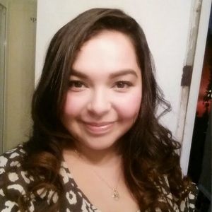 Meet your Posher, Stacey